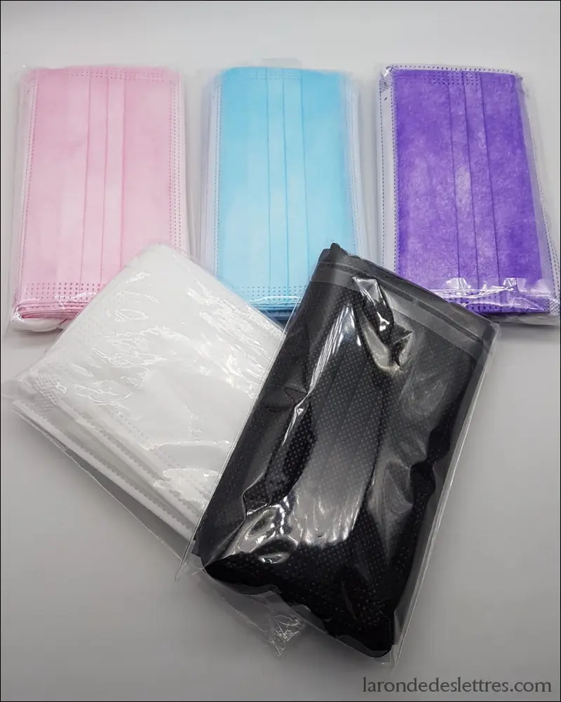 50 Masques Couleur de protection enfant
