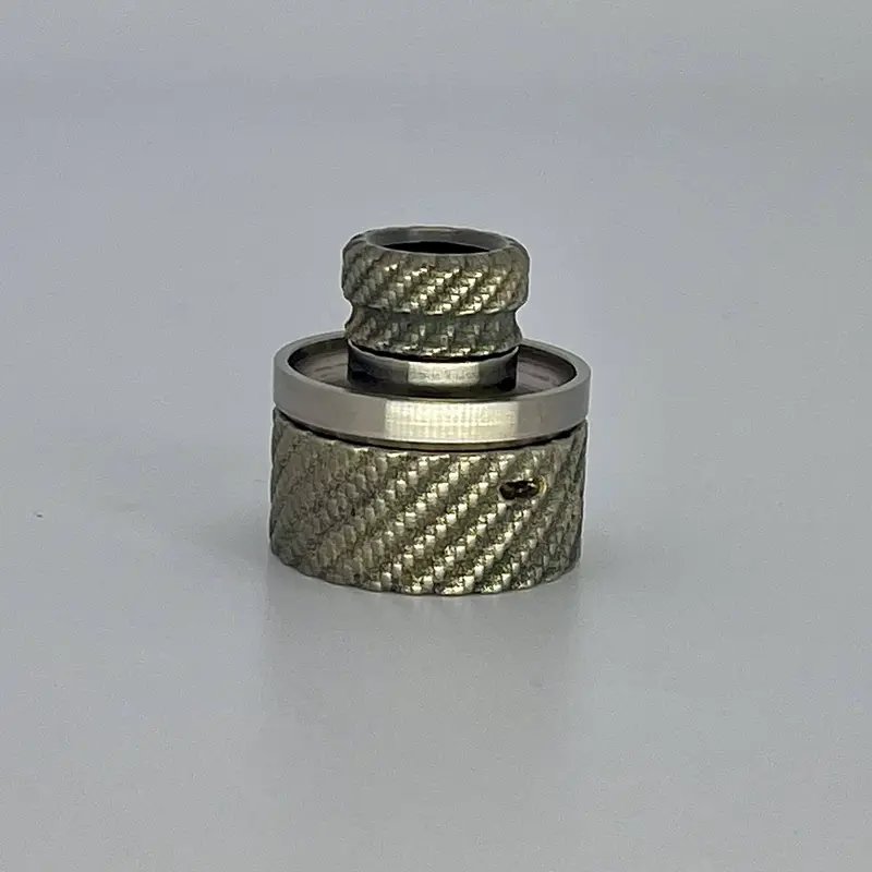 Antiquity V2 Cap Titanium