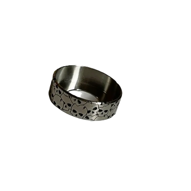 Black Skulls Beauty Ring Titanium 22mm Wowsers #W071
