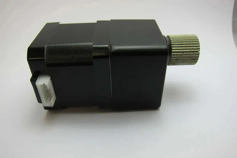 CreatBot Extruder motor 2/R