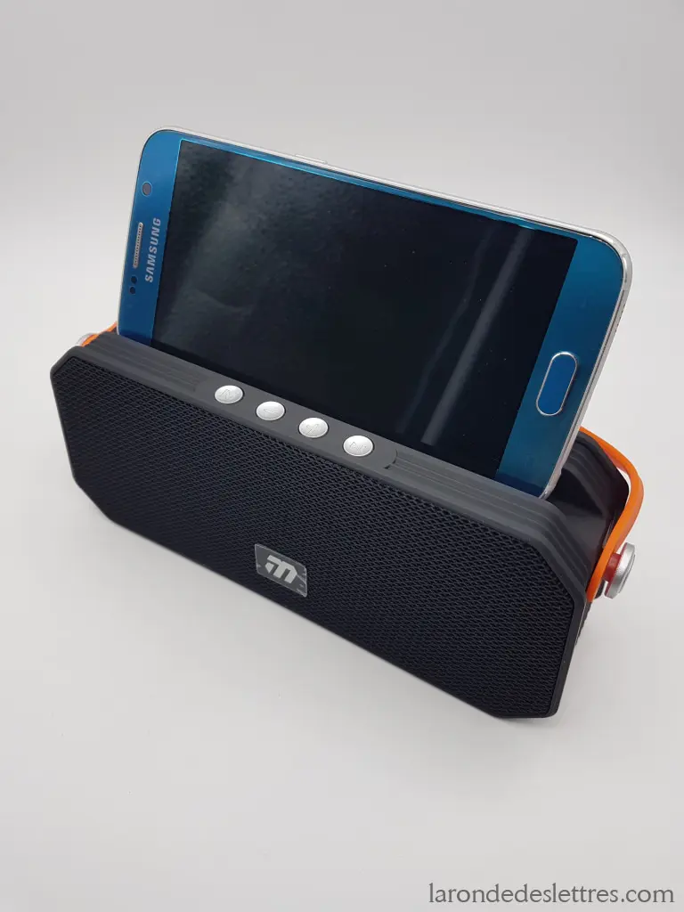 Enceinte support téléphone + radio