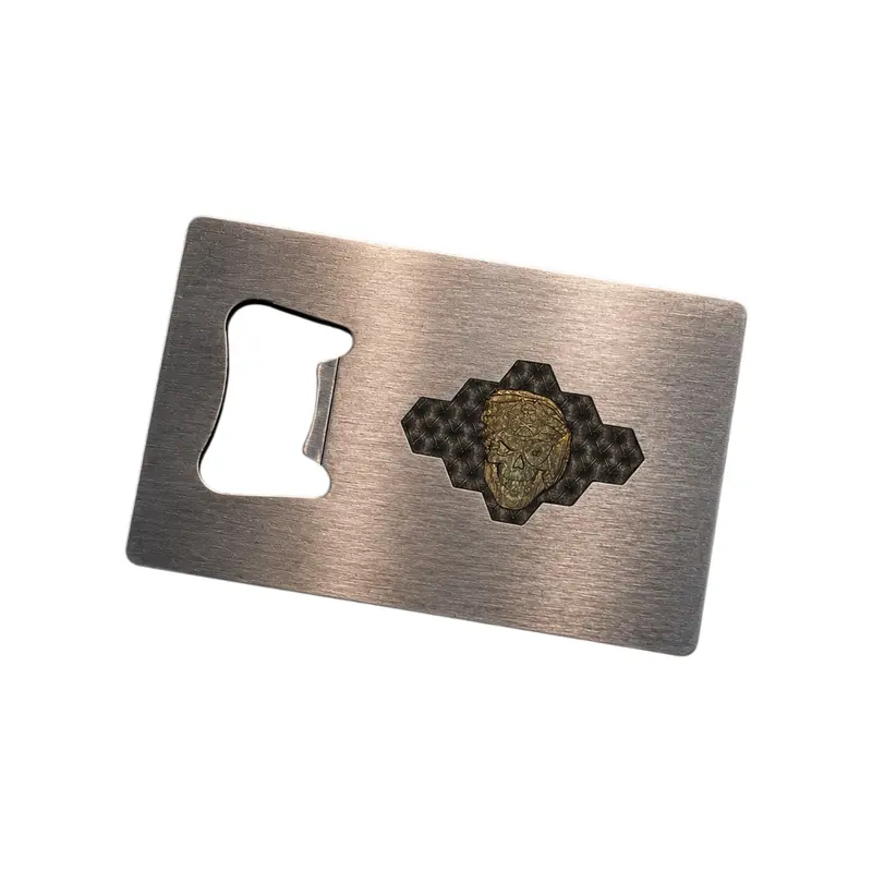 Engraved Metal Bottle Opener - Décapsuleur en métal gravé - Pirate - Limited Edition