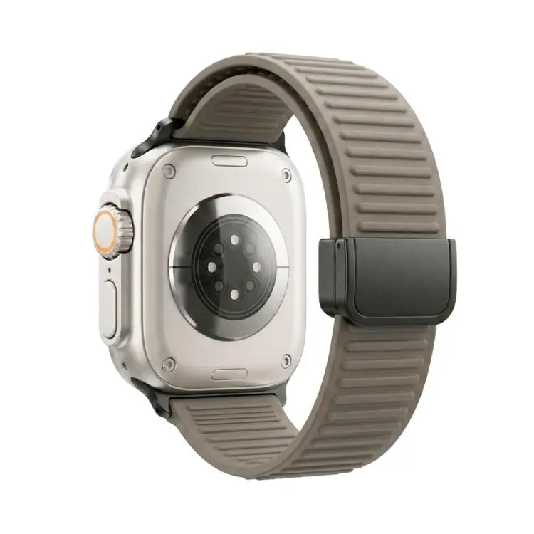 For Apple Watch 46mm / 49mm / 45mm / 44mm Mountain Pattern Loop Magnetic Buckle Silicone Watch Band(Brown)