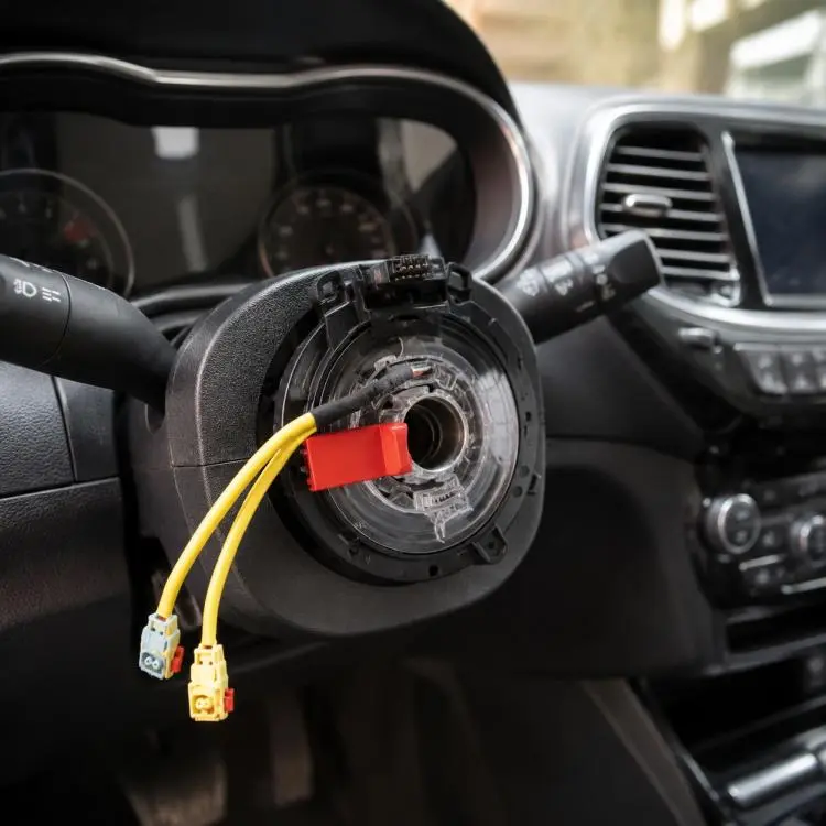 For Chrysler 300 2015-2020 Car Steering Wheel Airbag Clock Spring Spiral Cable 10008742