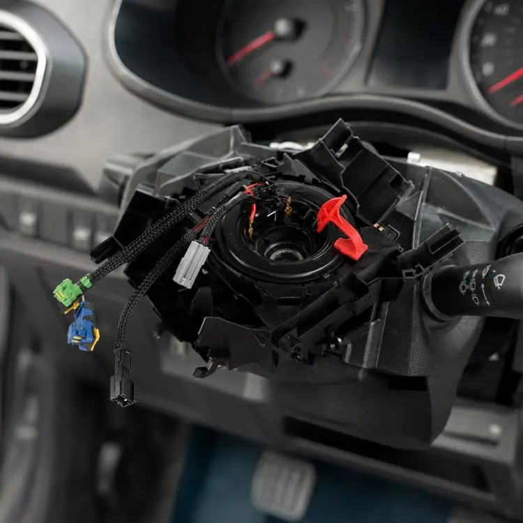 For Renault Clio 3 2005-2012 Car Steering Wheel Airbag Clock Spring Spiral Cable 8201590627