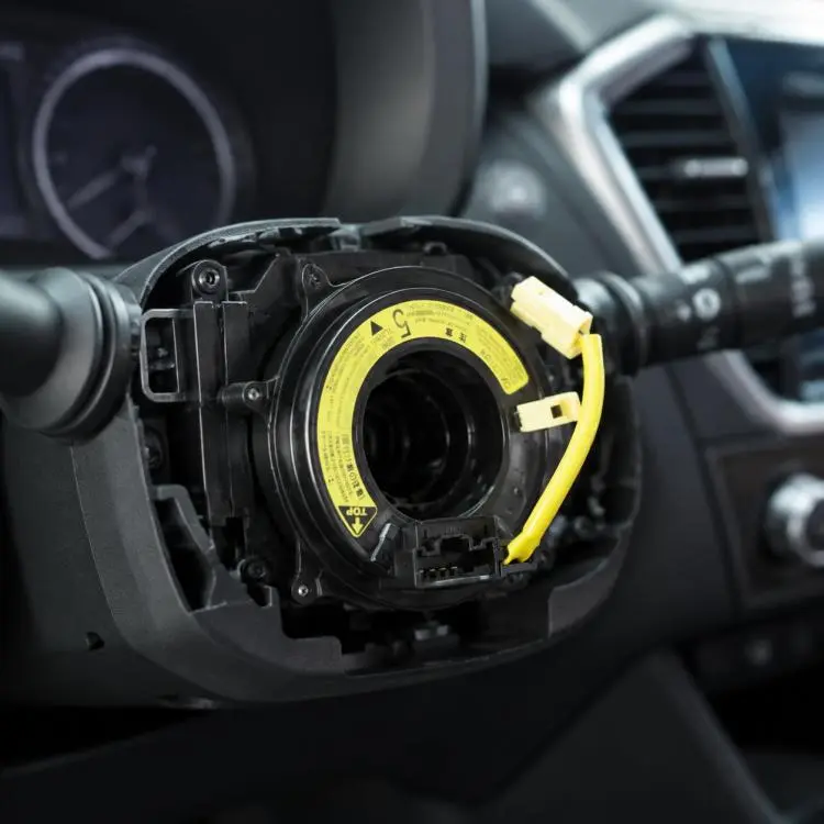 For Toyota Tacoma 1999-2004 Car Steering Wheel Airbag Clock Spring Spiral Cable 84306-12070