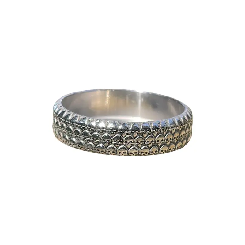 Forma Nova Skulls 22mm Ring – Deep Engraved Titanium