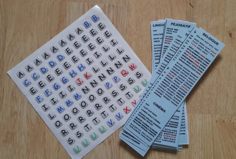 Kit Relooking 102 lettres (14€) ou Marque pages x 18 (9€)