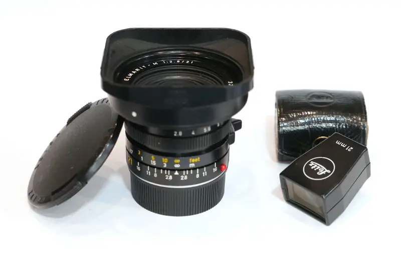 Leitz Elmarit-M 2,8/21 + parasoleil + viseur Leica 21mm
