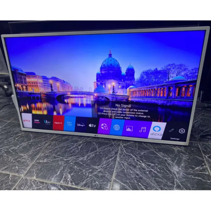 LG 43 Inch 43UP7100 ThinQ AI webOS Smart 4K UHD HDR+ Apple TV (Bluetooth, AirPlay 2) - UK Used