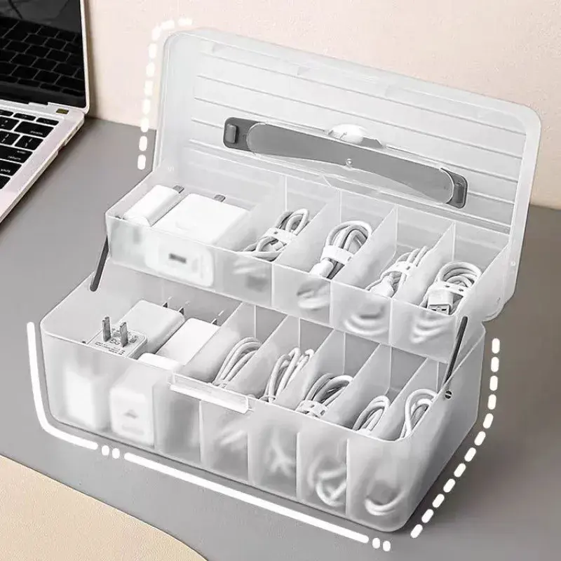 Mallette de rangement compartimentée pour câbles et chargeurs
