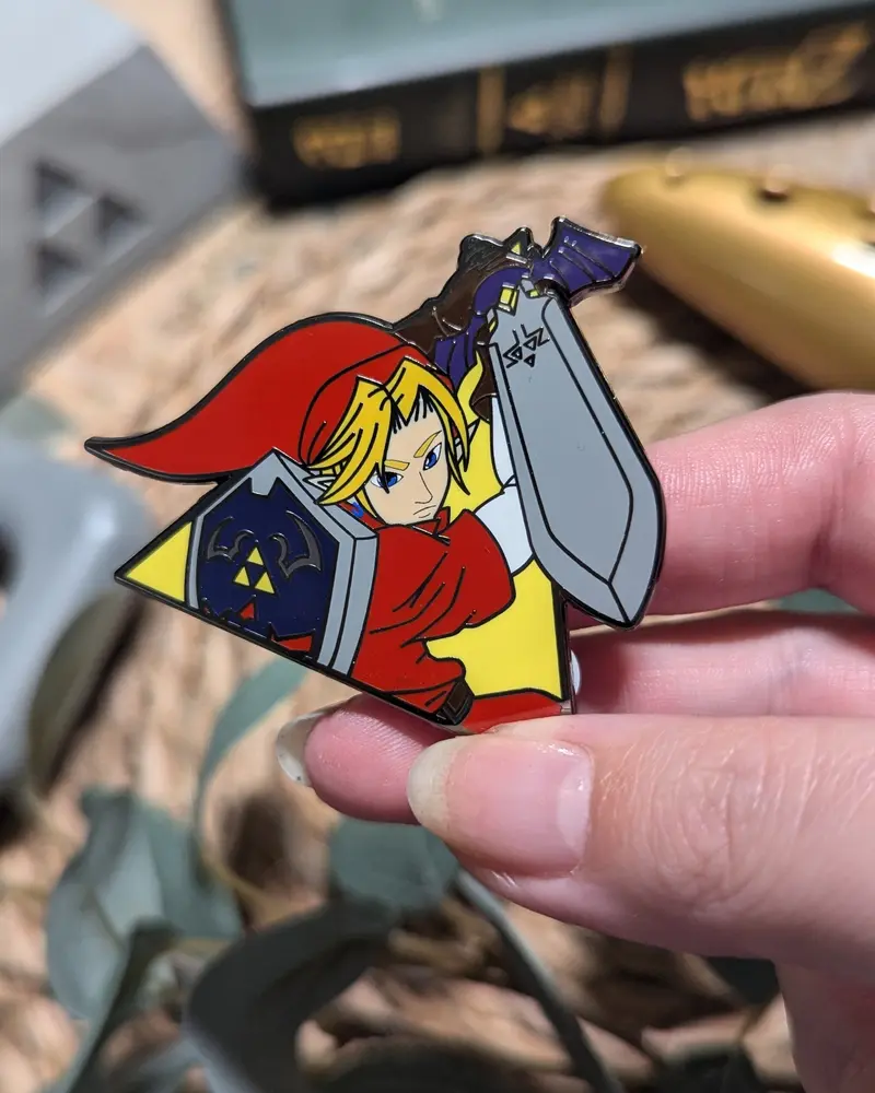 Pin's Métal - Link Adulte tenue Goron