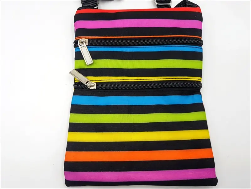 Pochette bandoulière 3 poches zippées multicolore