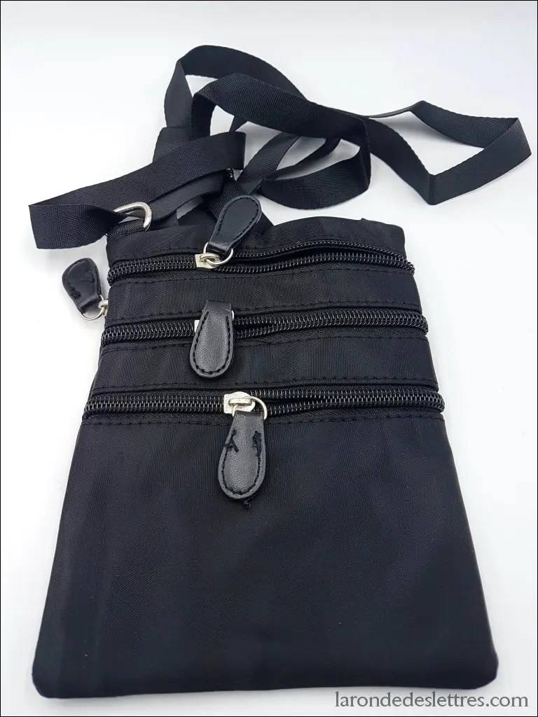 Pochette bandoulière 4 poches zippées
