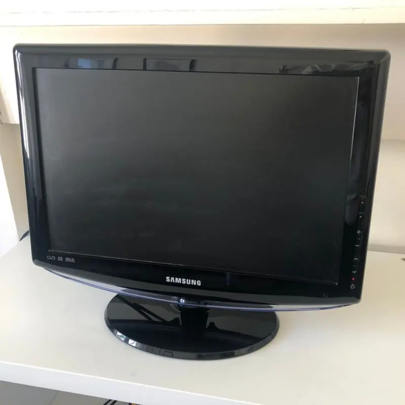 SAMSUNG 19 Inch LE19R86BD HD Ready LCD TV - London Used