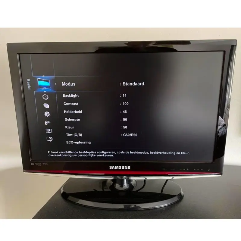 SAMSUNG 22 Inch LE22C450E1W LCD TV + USB - London Used