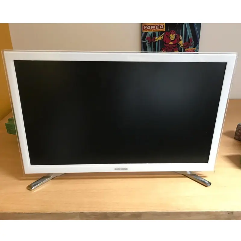 SAMSUNG 22 Inch UE22H5610AK Smart Full HD LED TV (WiFi, Netflix, YouTube, Miracast) - London Used