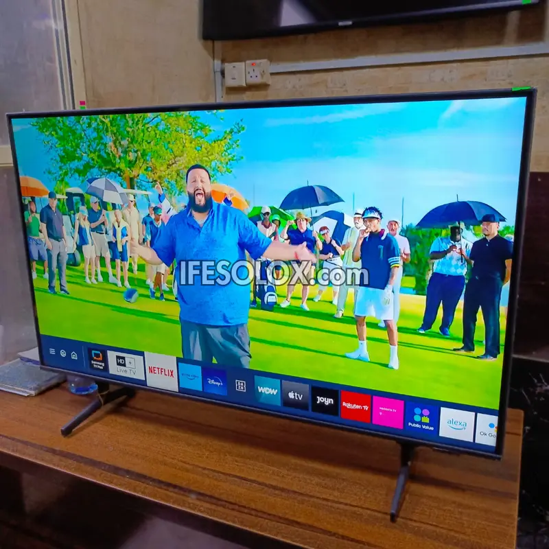 SAMSUNG 43 Inch UE43AU8000 Series 2021 Premium UHD 4K HDR Smart Frameless AirSlim TV - UK Used