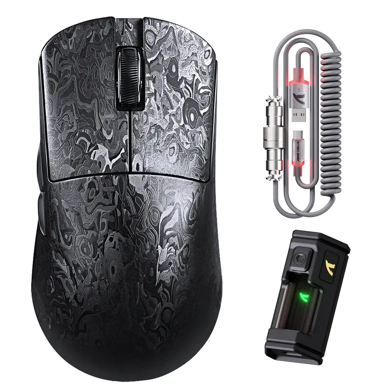 Souris de jeu sans fil ATTACK SHARK R11 ULTRA en fibre de carbone 8K PAW3950MAX avec câble LED Ultra C06