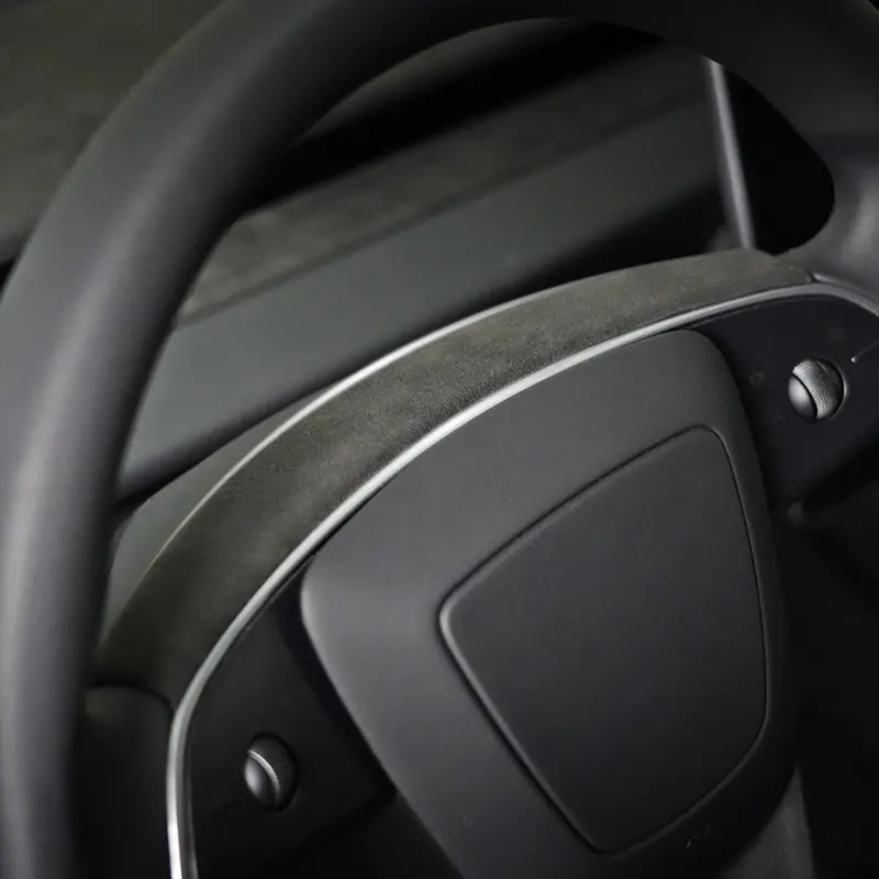 Tesline Arc supérieur de volant alcantara – Model 3 et Y (2024+)