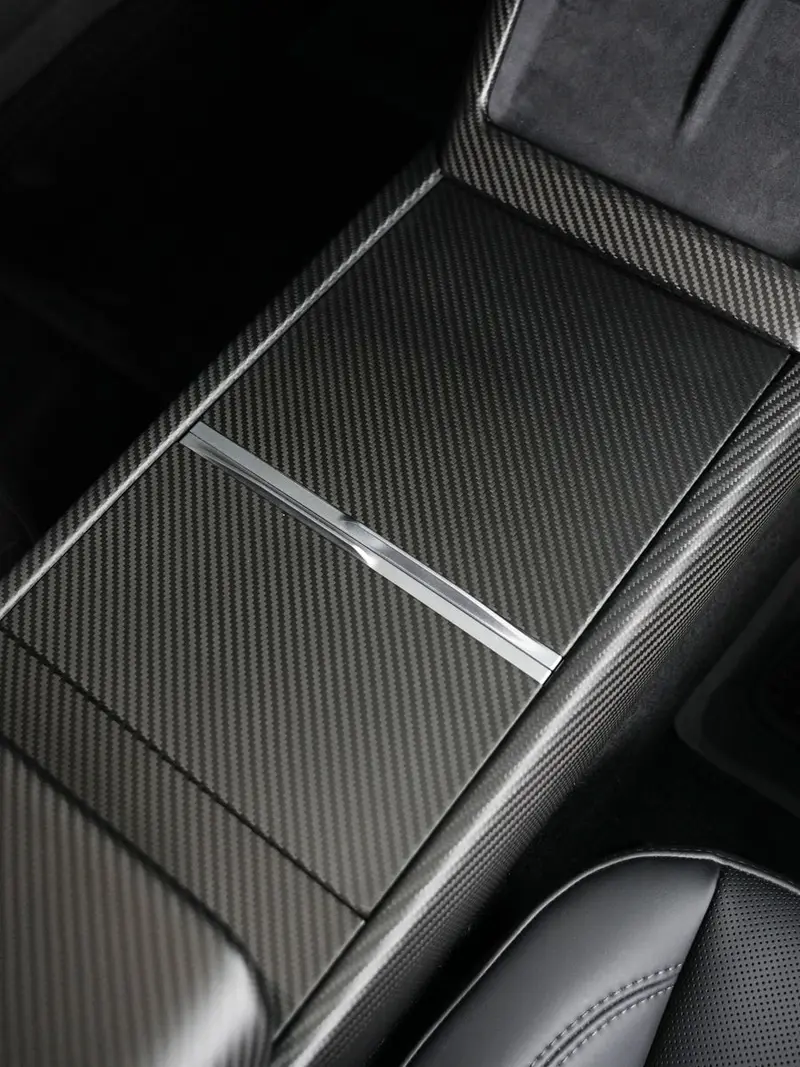 Tesline Habillage de console carbone – Model 3 et Y (2024+)