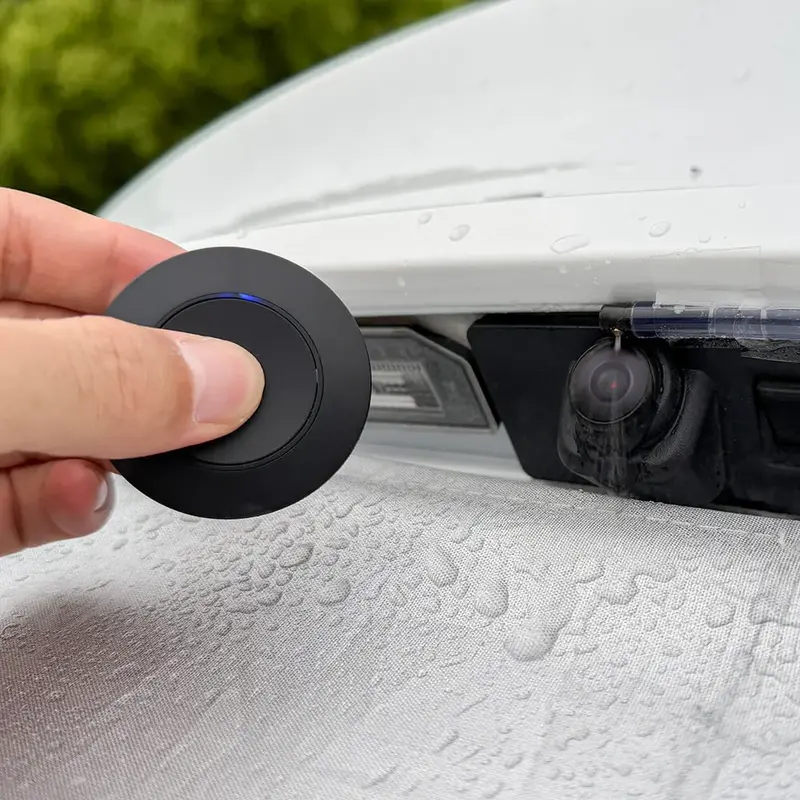Tesline Nettoyeur de caméra de recul — Model 3 · Model Y