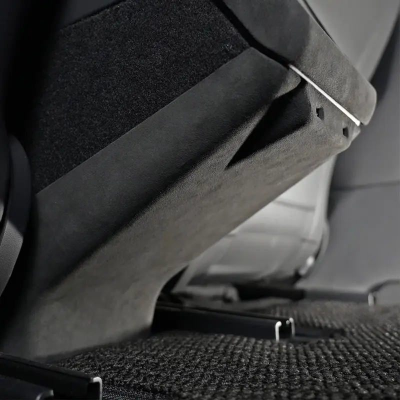 Tesline Protection arrière de console alcantara – Model 3 et Y (2024+)