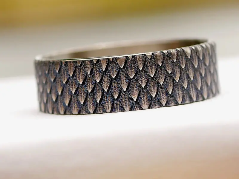 WowsersBeauty Ring Titanium 22/24 mm Relief fine Scales engraving #W006